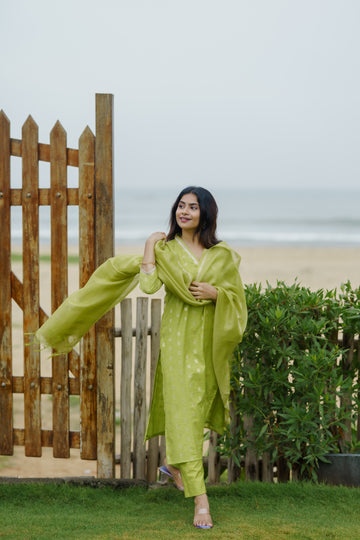 IM-Niyathi (S, M, L Available)