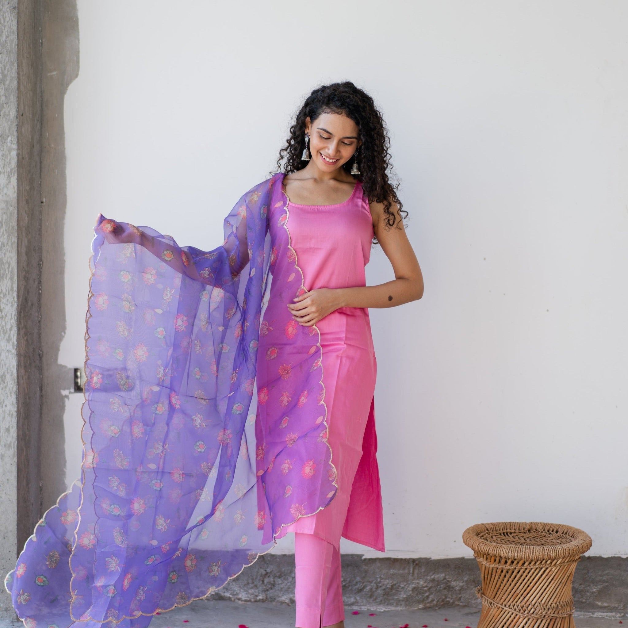 IM-Neha Pink