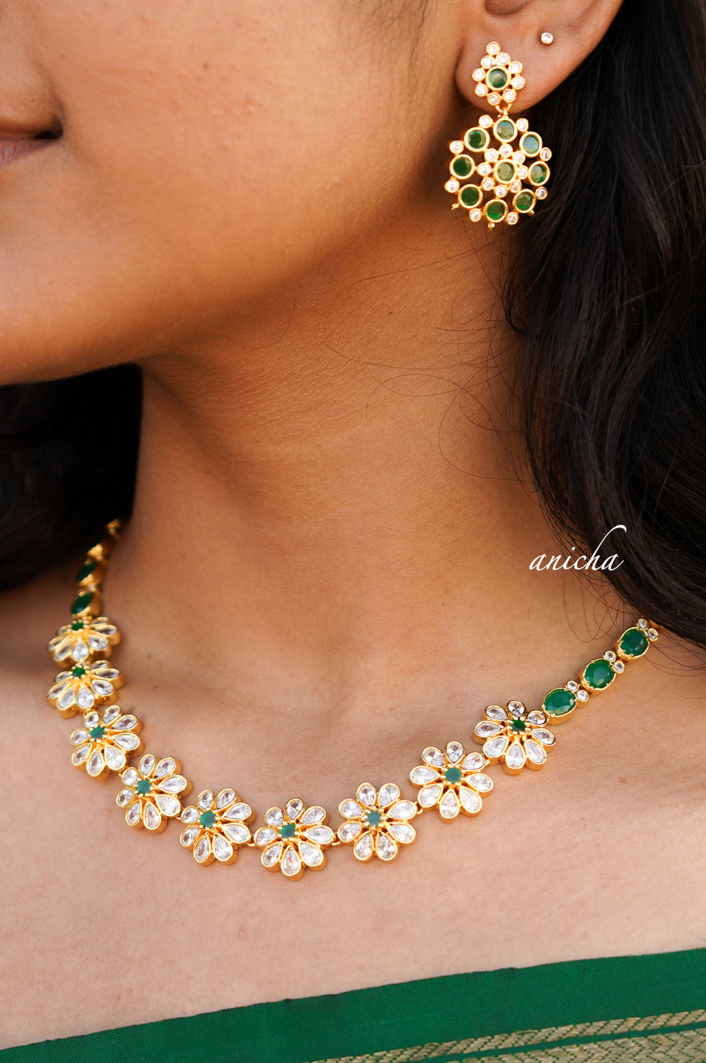 Flower stone necklace set - Emerald