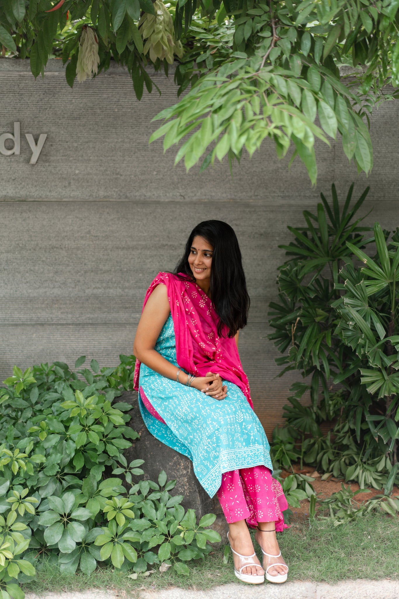 IM-Aparna Turquoise (XL Available)