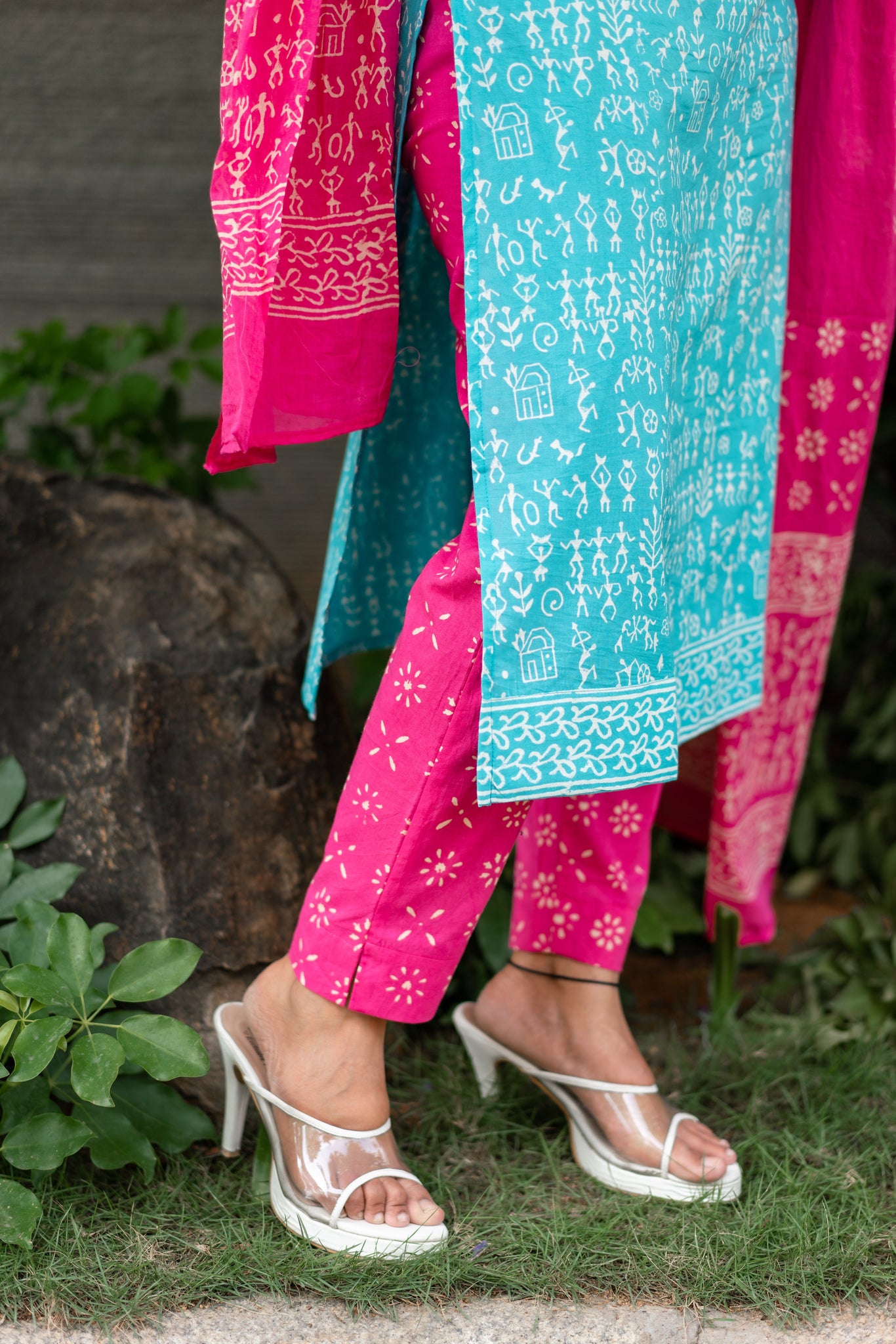 IM-Aparna Turquoise (XL Available)