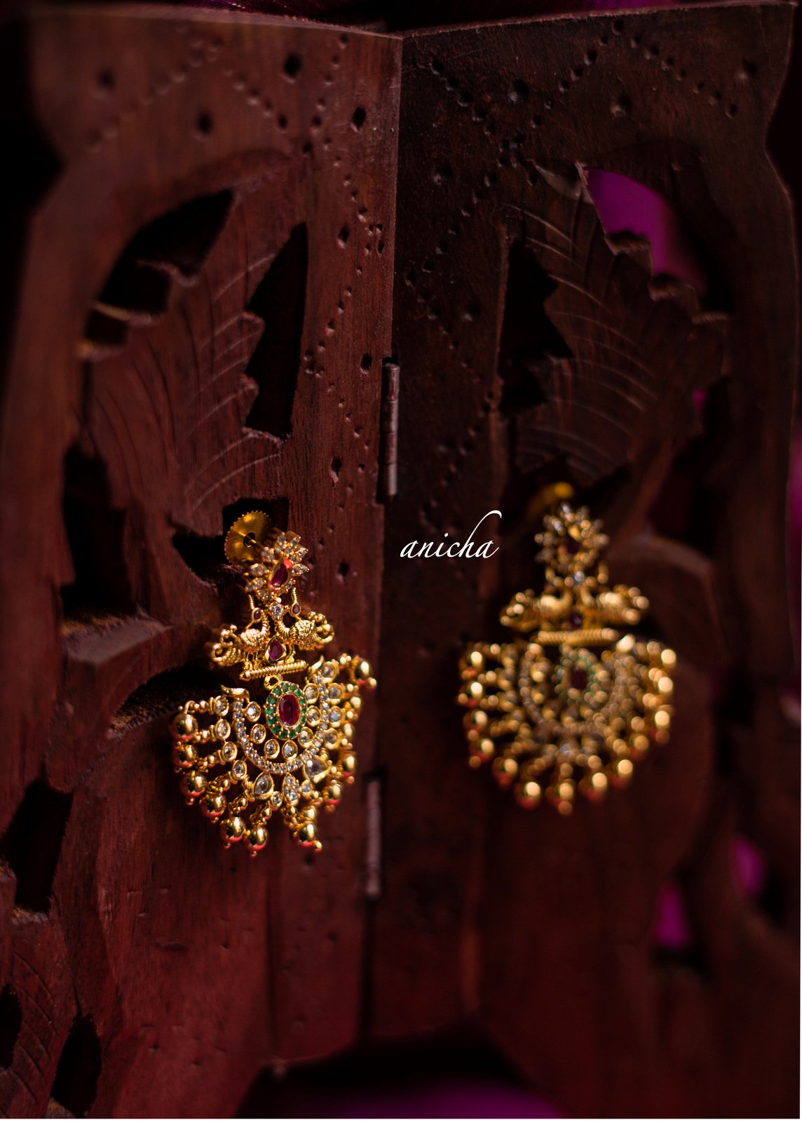 Gold bead stone chandbalis