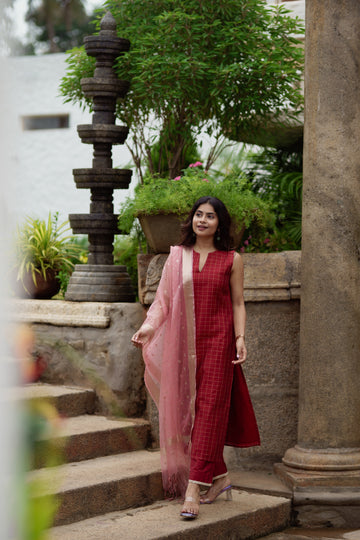 IM-Sonali Maroon