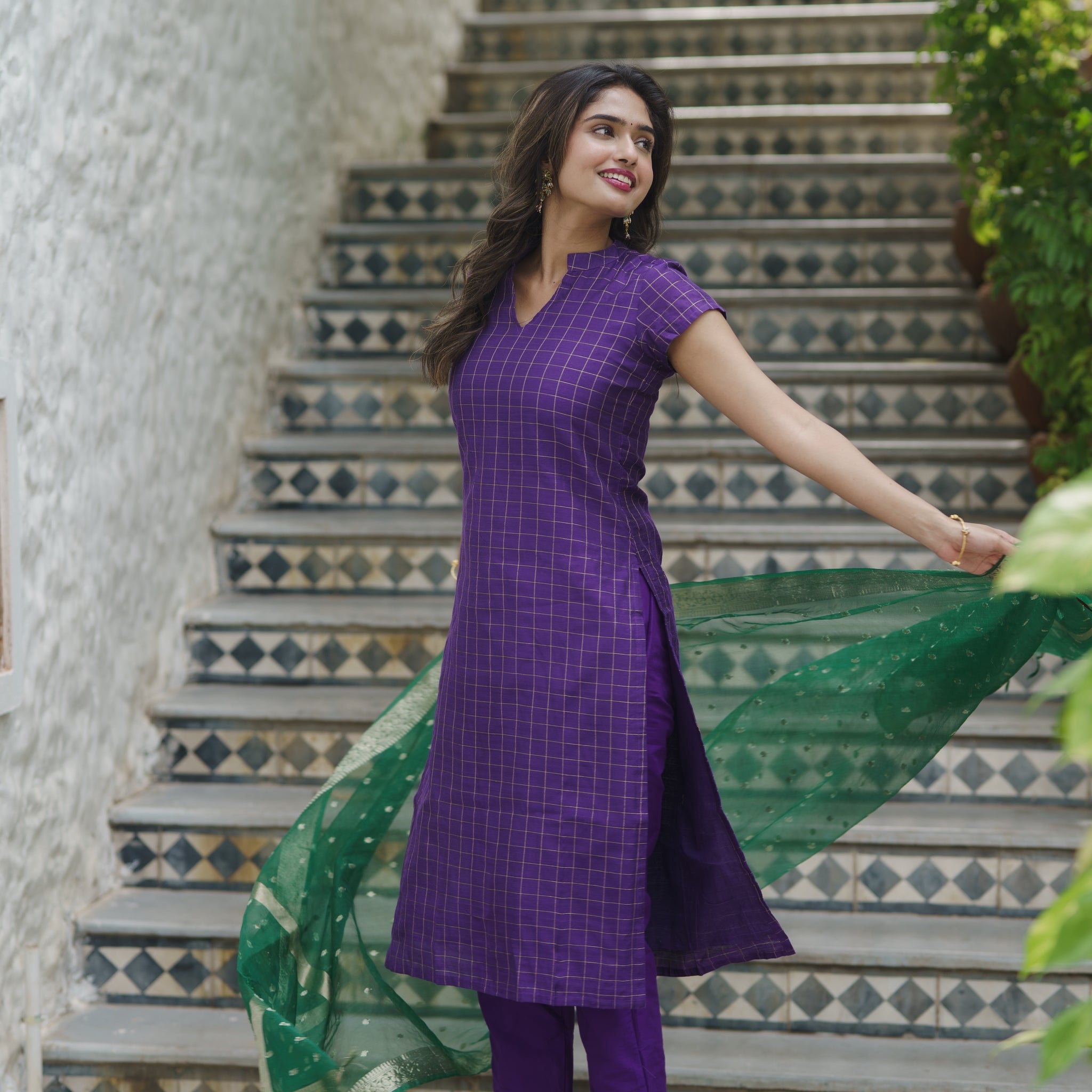 IM-Sonali Violet