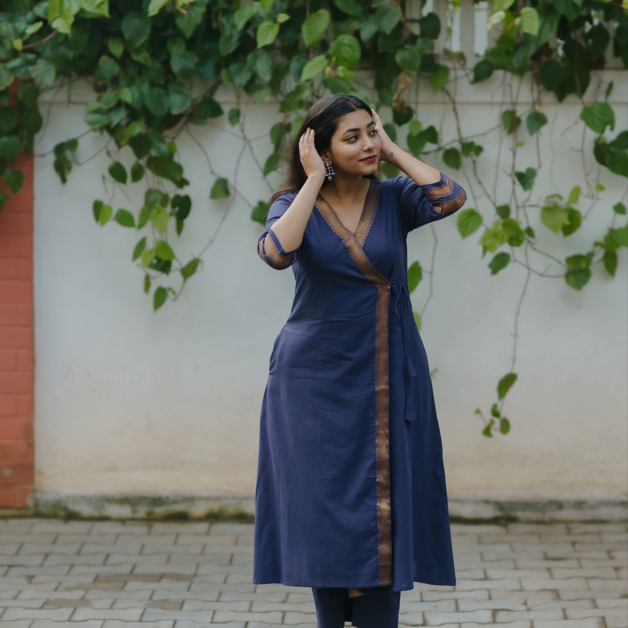 Sahana Navy Mangalagiri Kurta Set