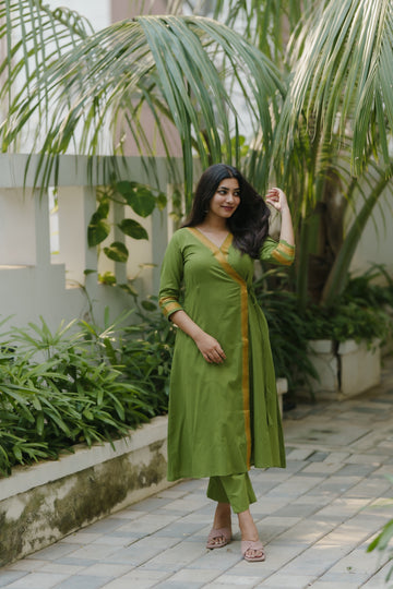 Sahana Green Mangalagiri Kurta Set