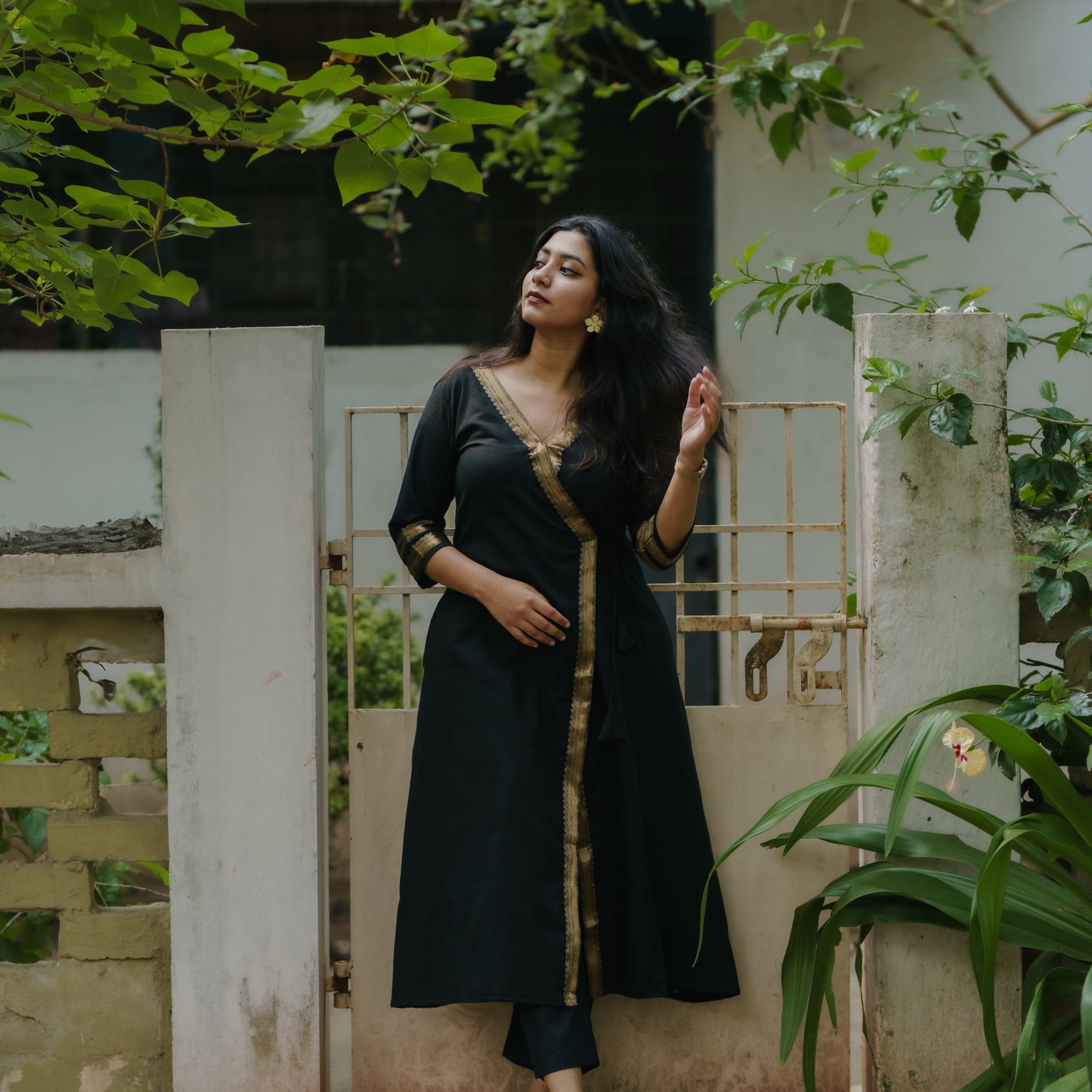 Sahana Black Mangalagiri Kurta Set