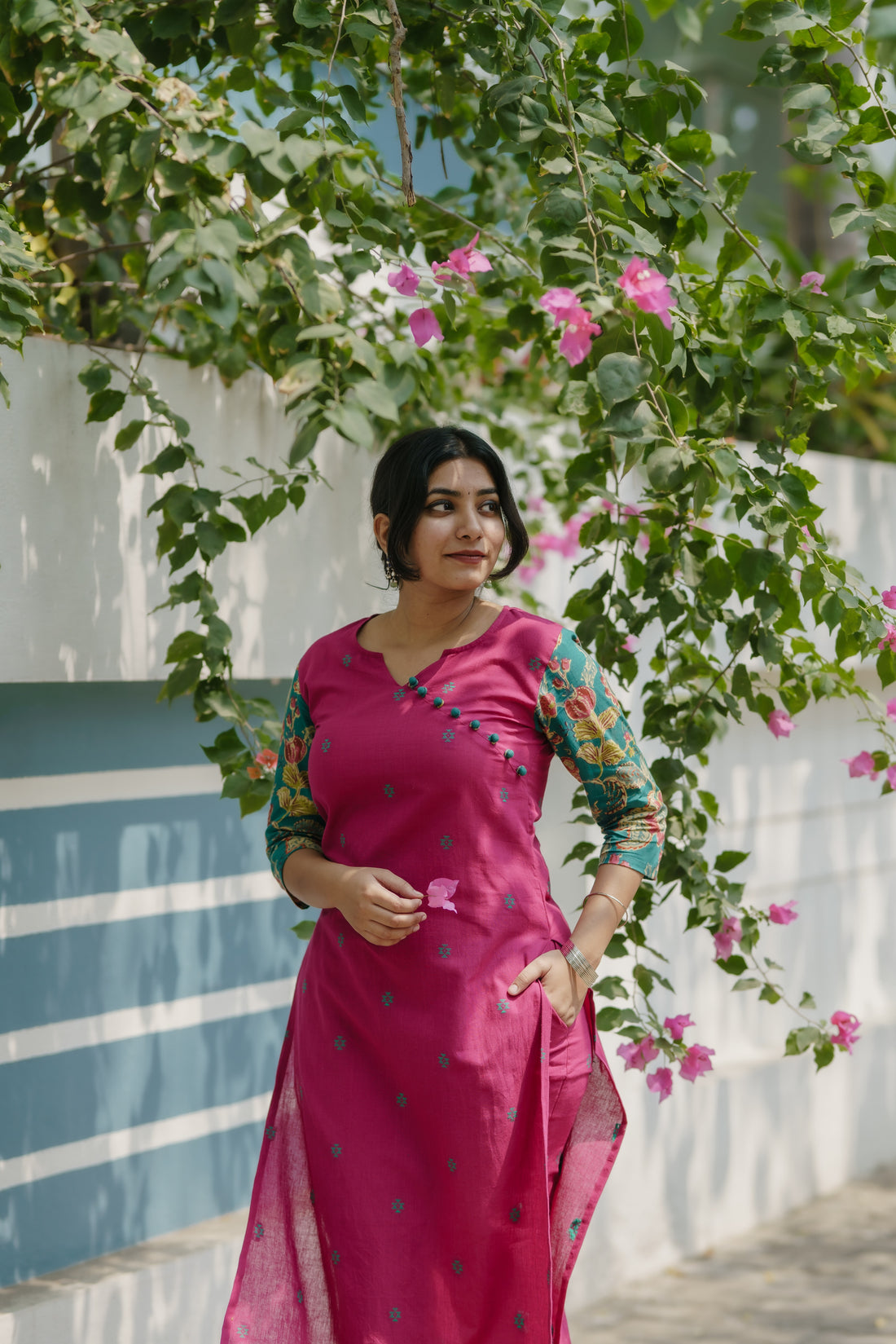 Veena Pink Handloom Floral Kurta Set