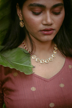 Flower stone necklace set - Ruby