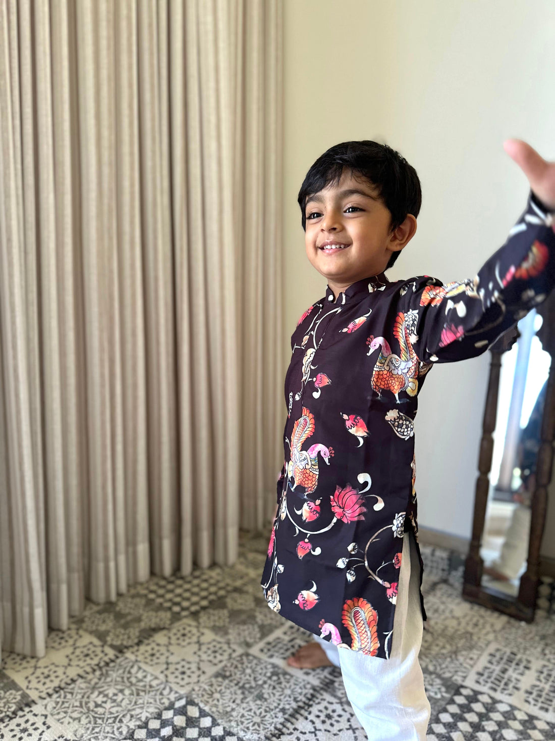 IM-Krish Black Kalamkari - Anicha